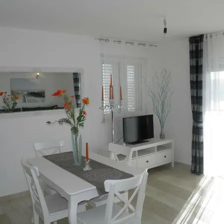 Apartment Perla