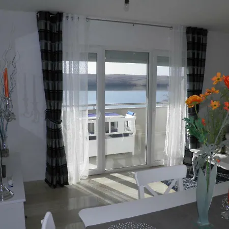 Apartament Perla Dinjiška